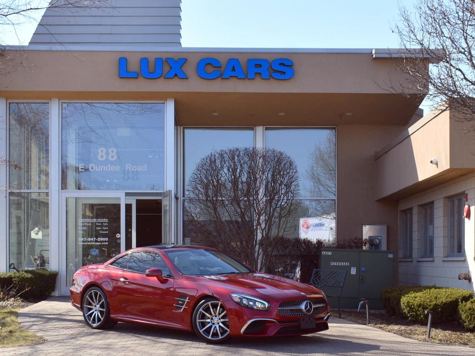 Used 2017 Mercedes-Benz SL550 DESIGNO EDITION Navi Pano Moonroof Used 2017 Mercedes-Benz SL550 DESIGNO EDITION Navi Pano Moonroof