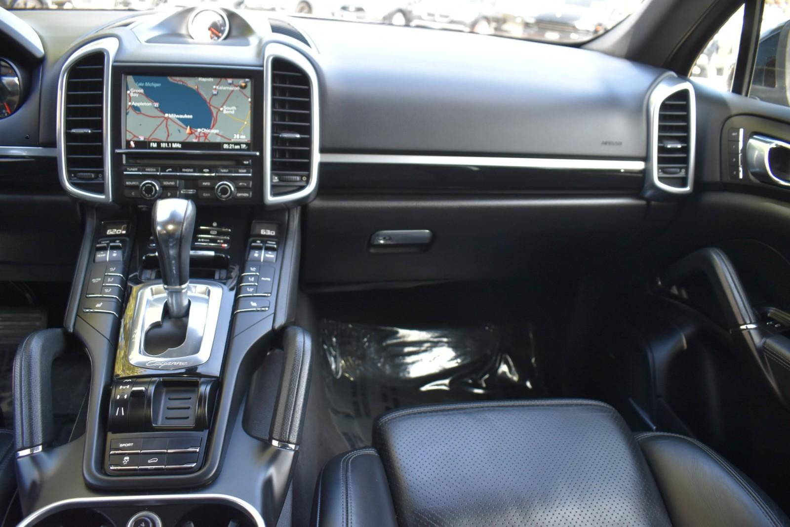 2013 Porsche Cayenne Diesel photo 16