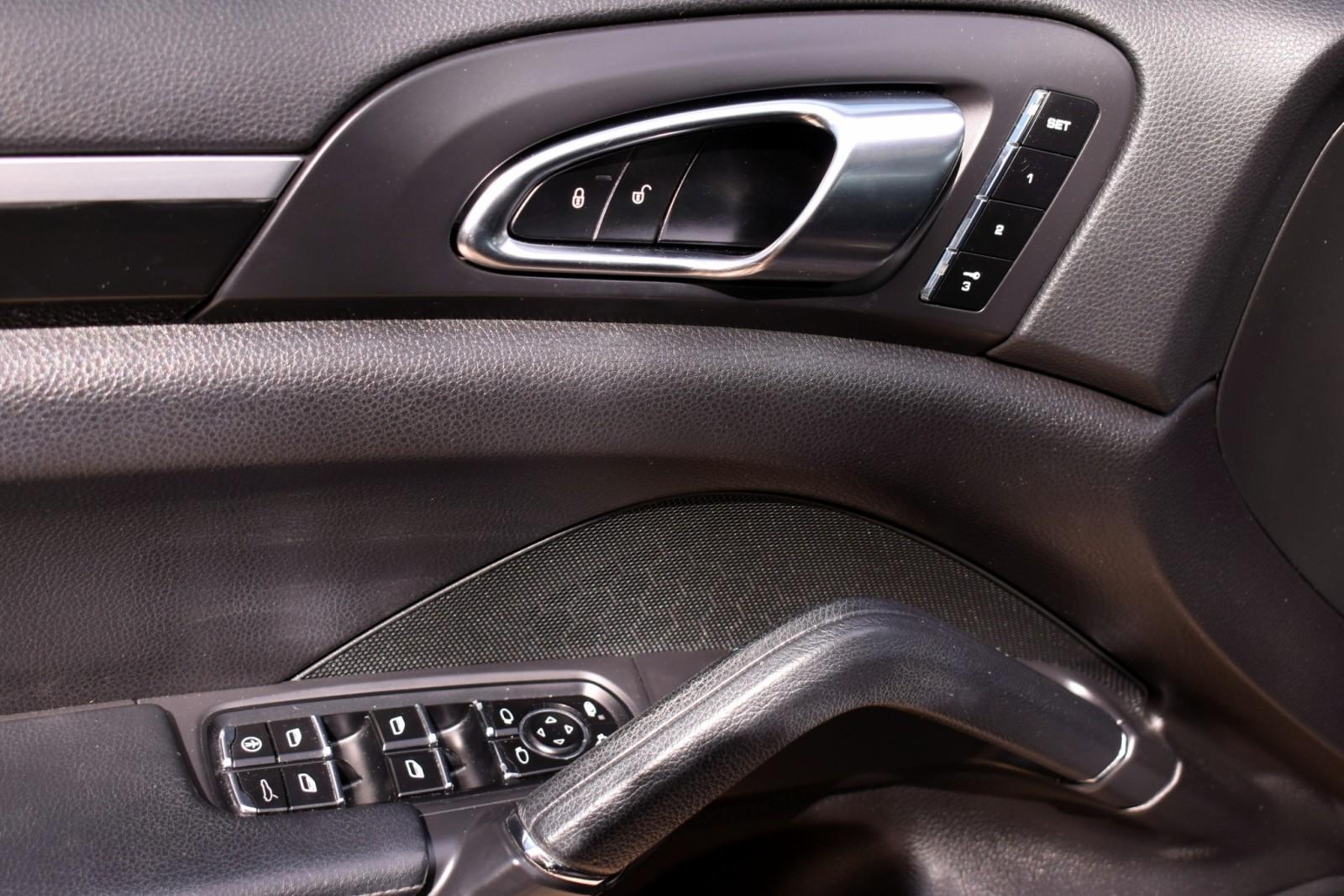 2013 Porsche Cayenne Diesel photo 28