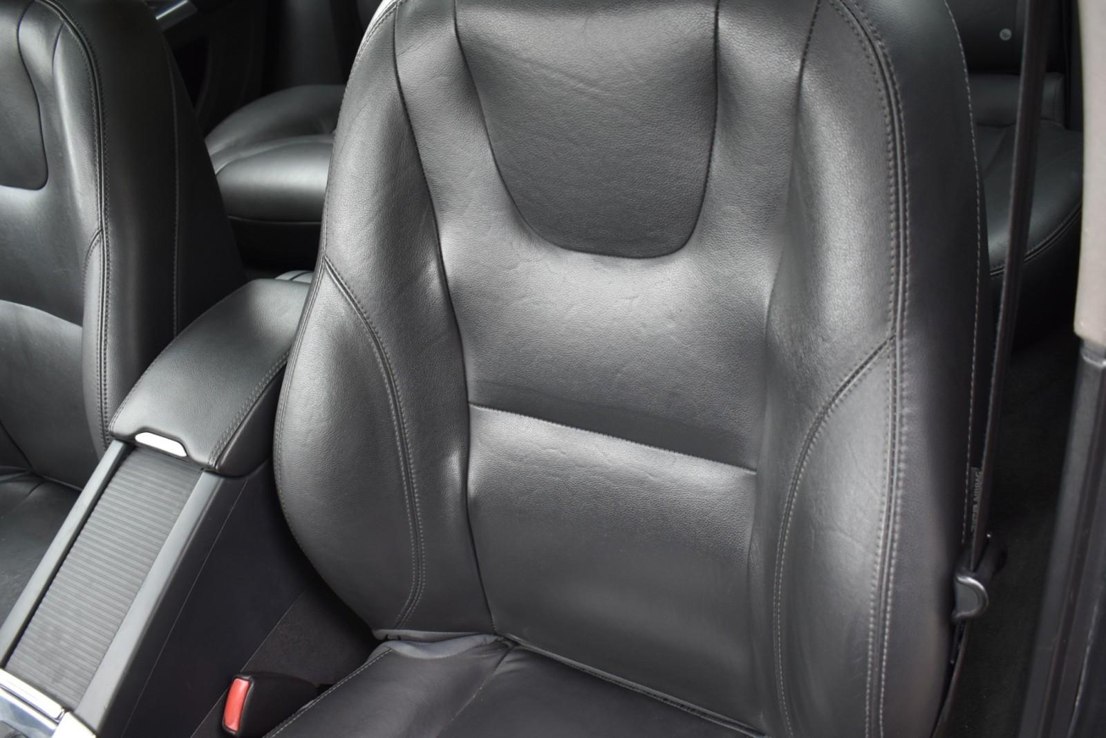 2016 Volvo V60 T5 Drive-E Premier photo 31