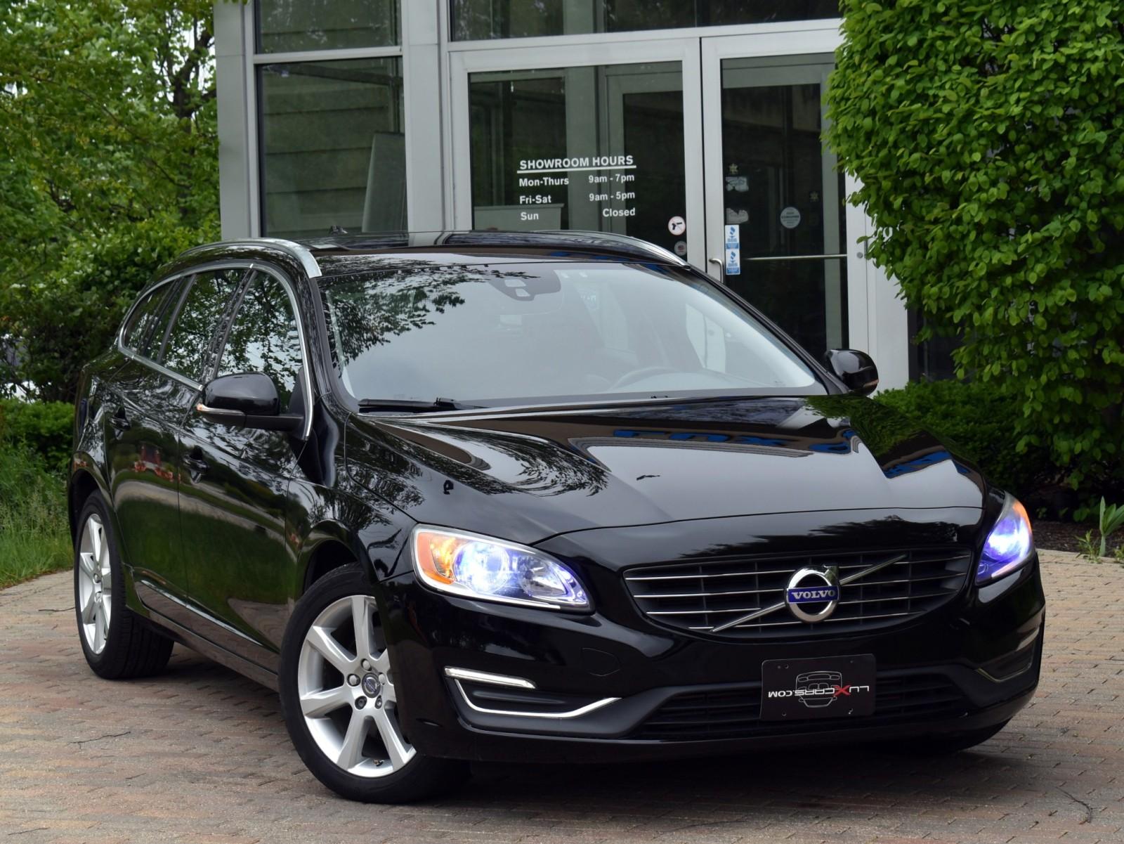 2016 Volvo V60 T5 Drive-E Premier photo 6