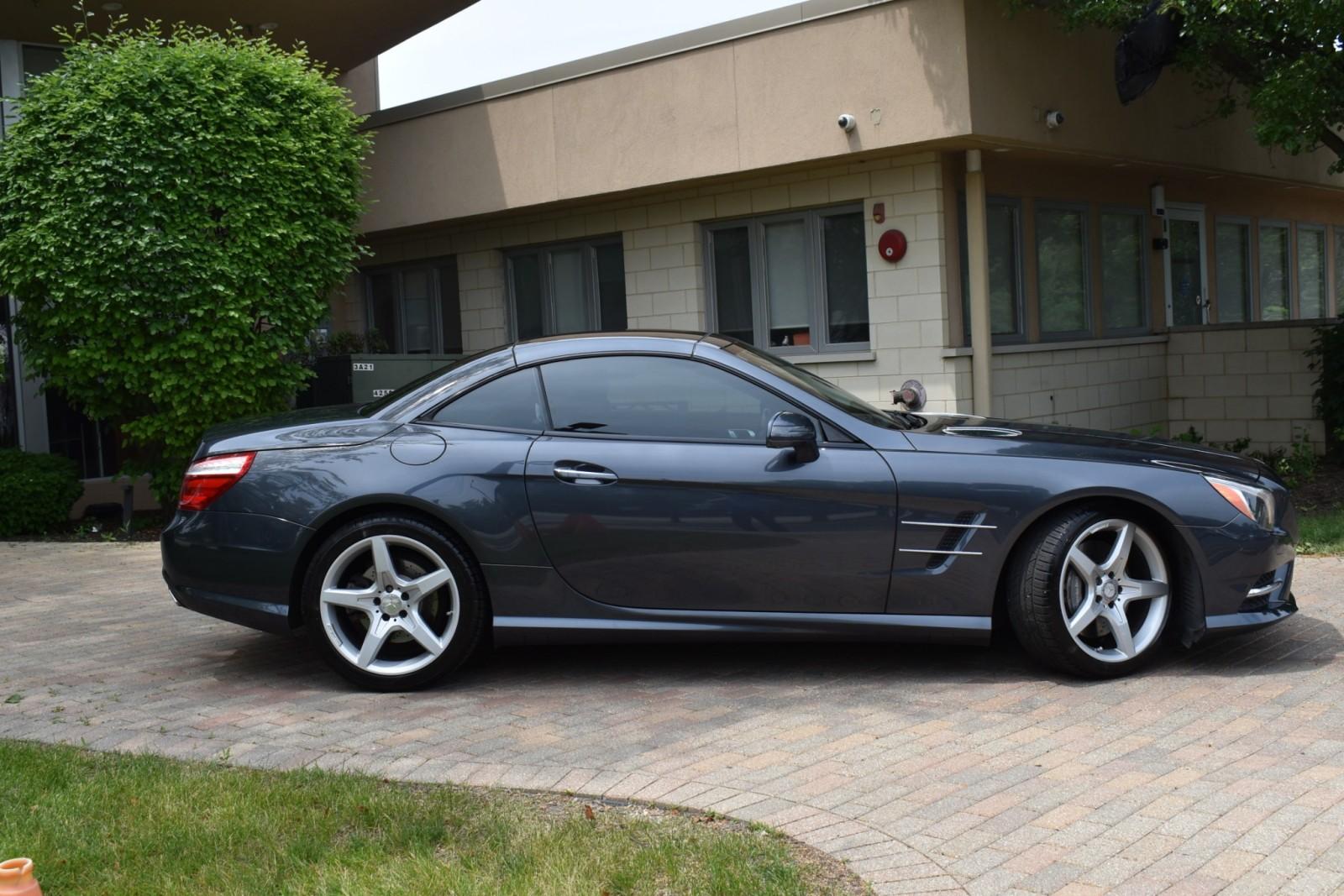 2014 Mercedes Benz SL 550 photo 17