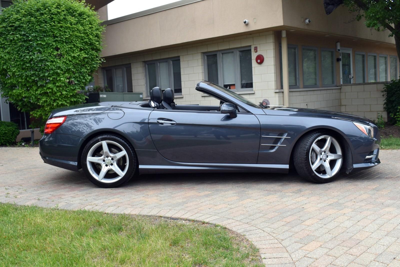 2014 Mercedes Benz SL 550 photo 18