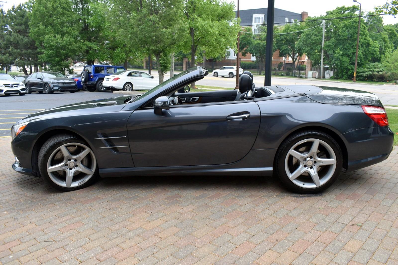2014 Mercedes Benz SL 550 photo 19