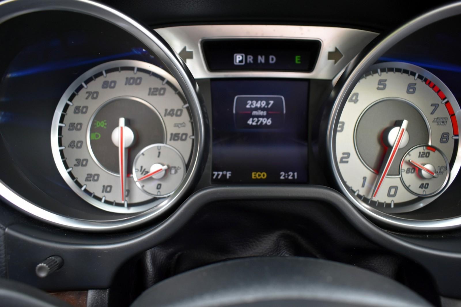 2014 Mercedes Benz SL 550 photo 23