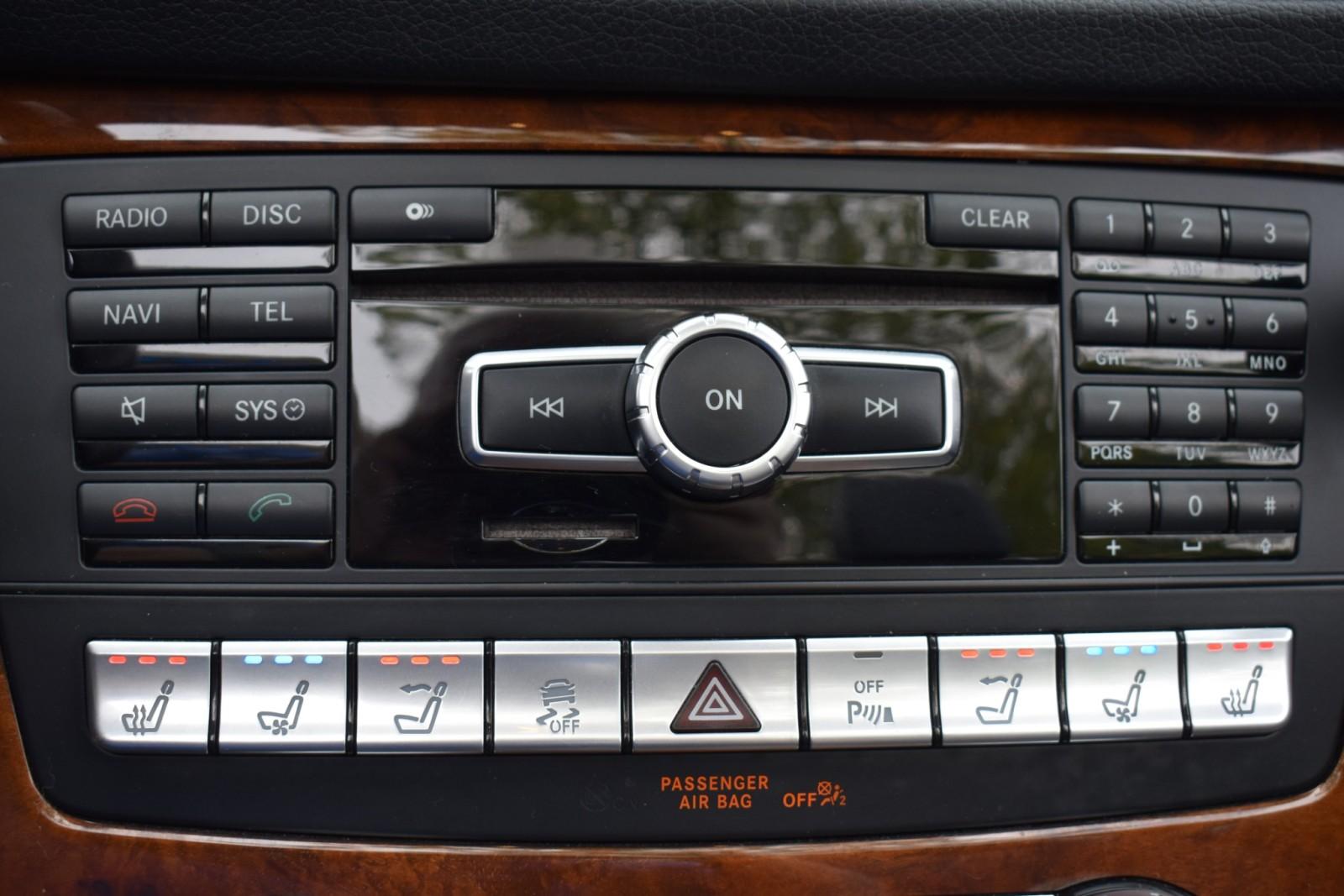2014 Mercedes Benz SL 550 photo 28