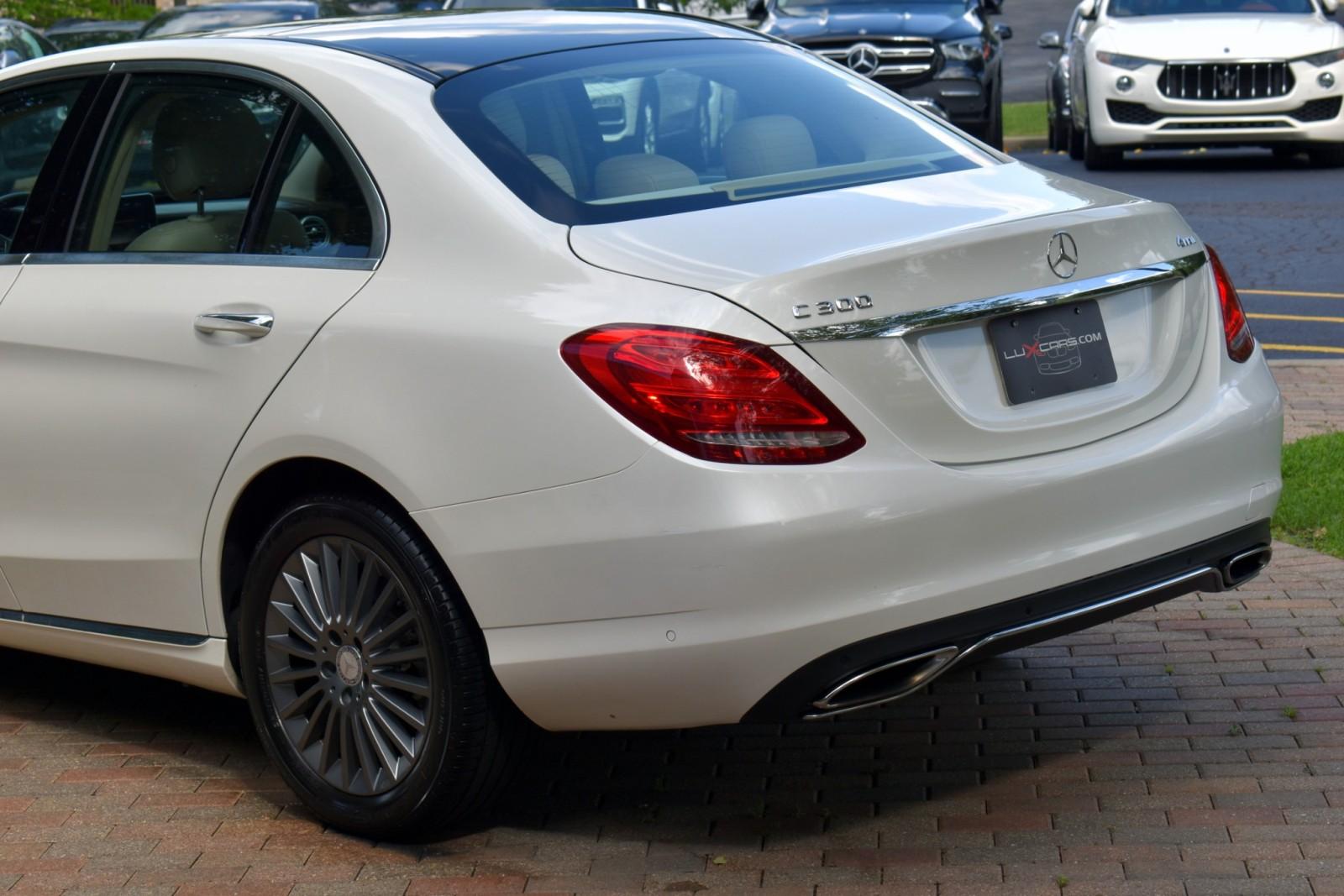 2015 Mercedes Benz C 300 photo 8