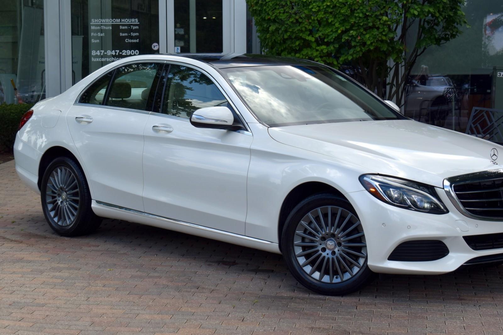 2015 Mercedes Benz C 300 photo 2