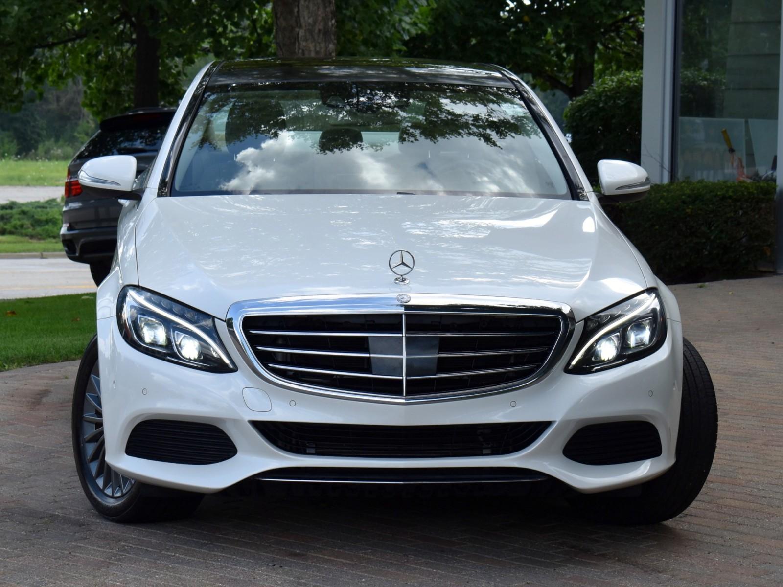 2015 Mercedes Benz C 300 photo 5