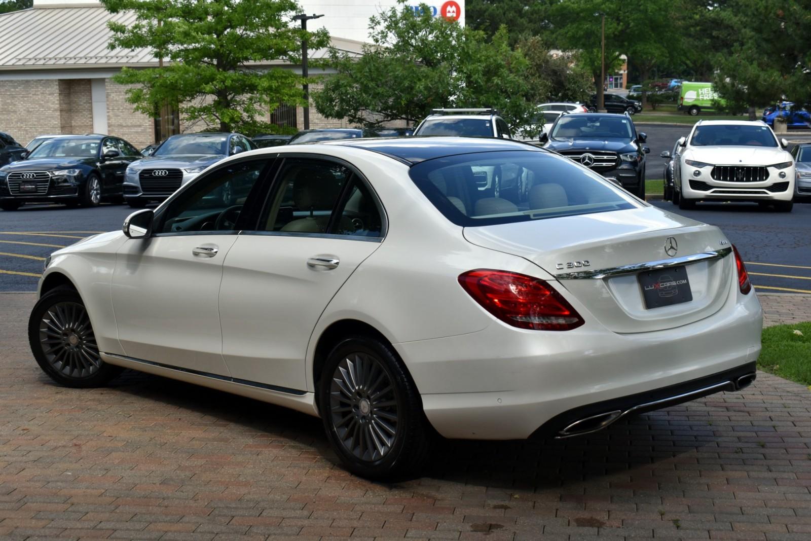2015 Mercedes Benz C 300 photo 7