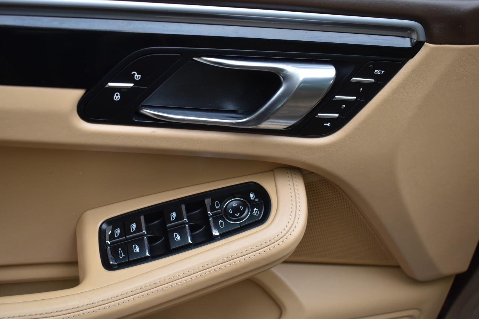 2017 Porsche Macan S - Photo 25