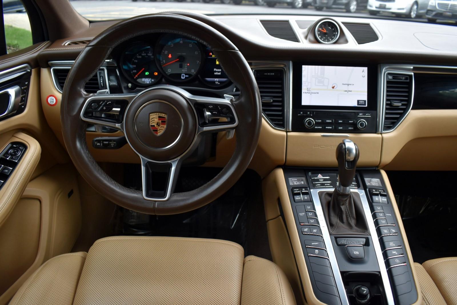 2017 Porsche Macan S - Photo 9