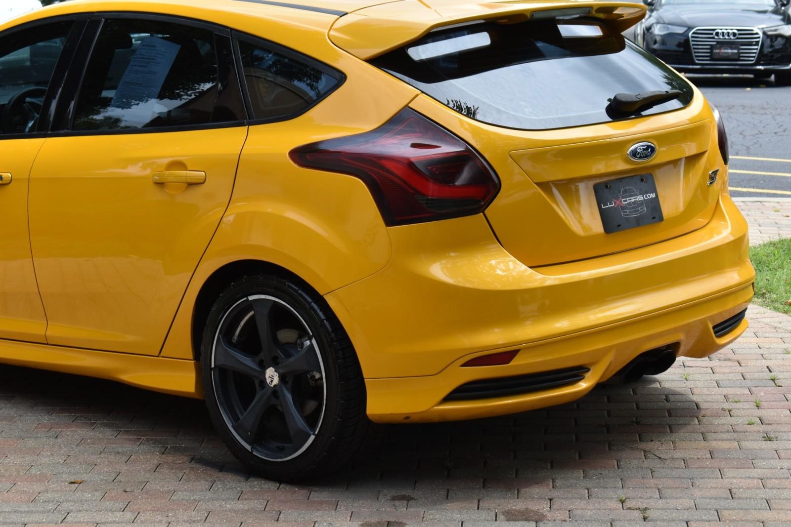 2013 Ford Focus ST photo 10