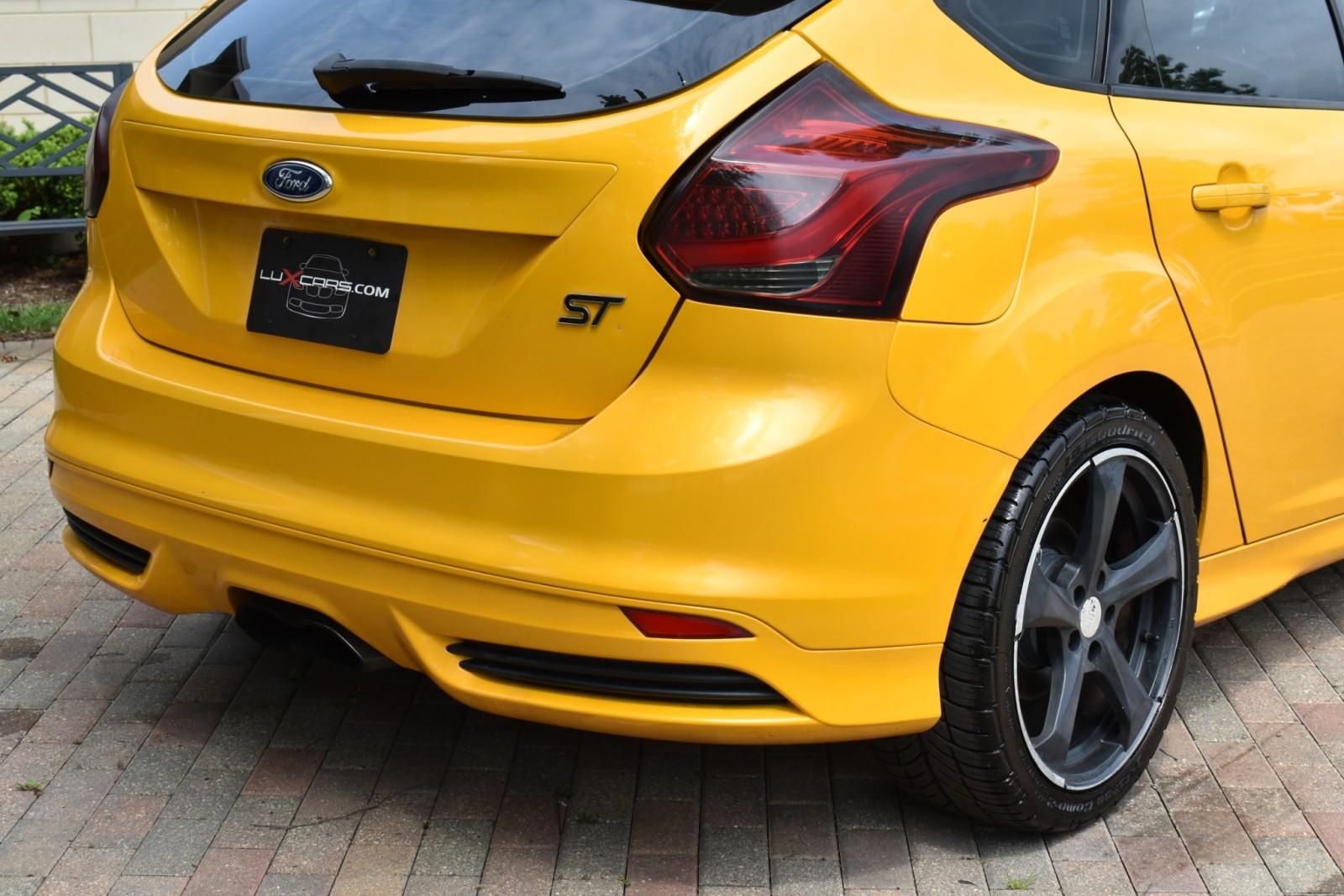 2013 Ford Focus ST photo 13