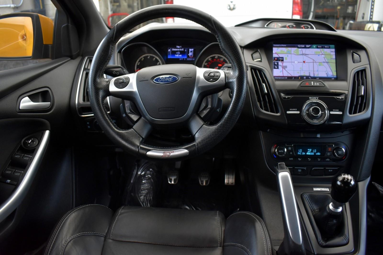 2013 Ford Focus ST photo 15