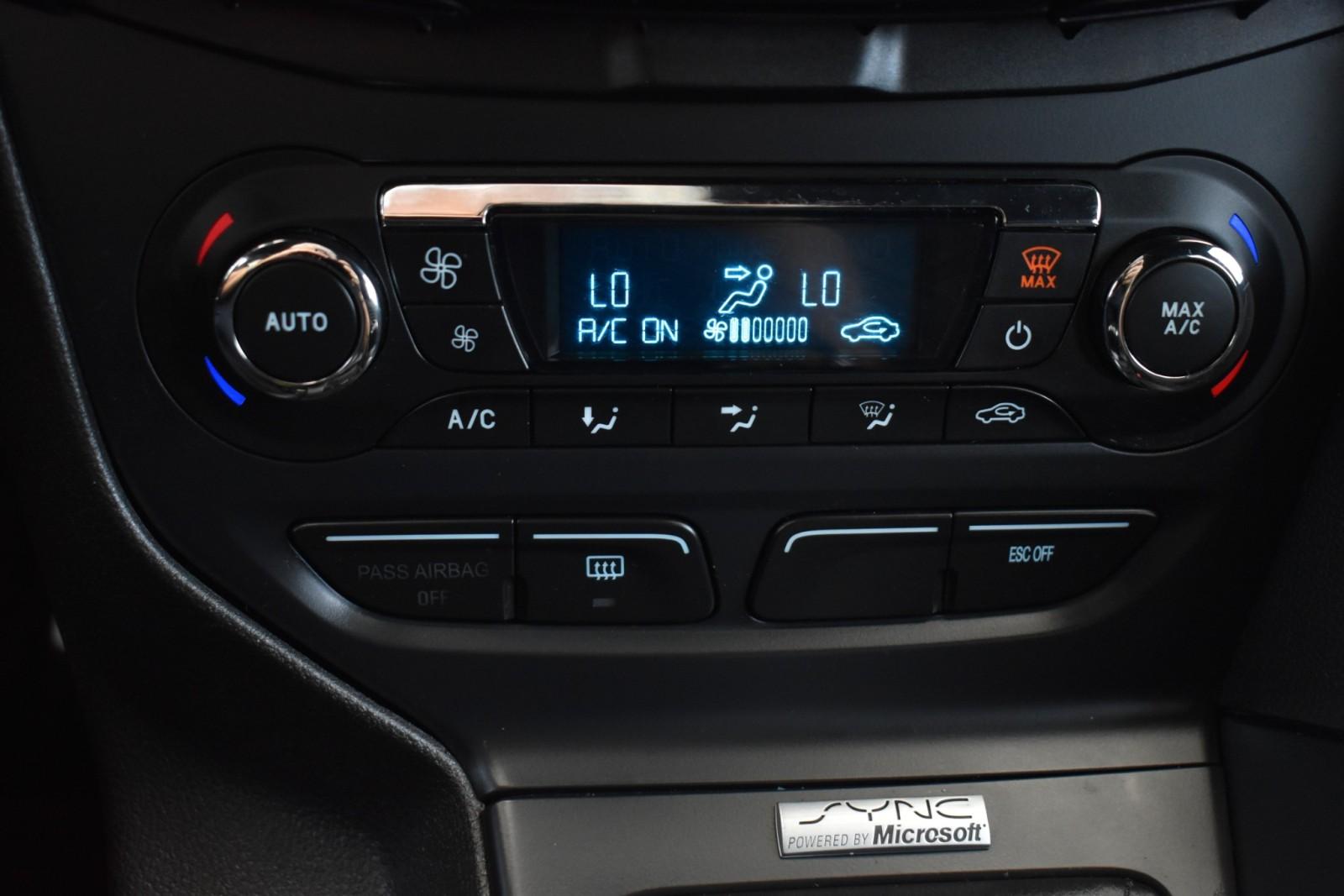 2013 Ford Focus ST photo 25
