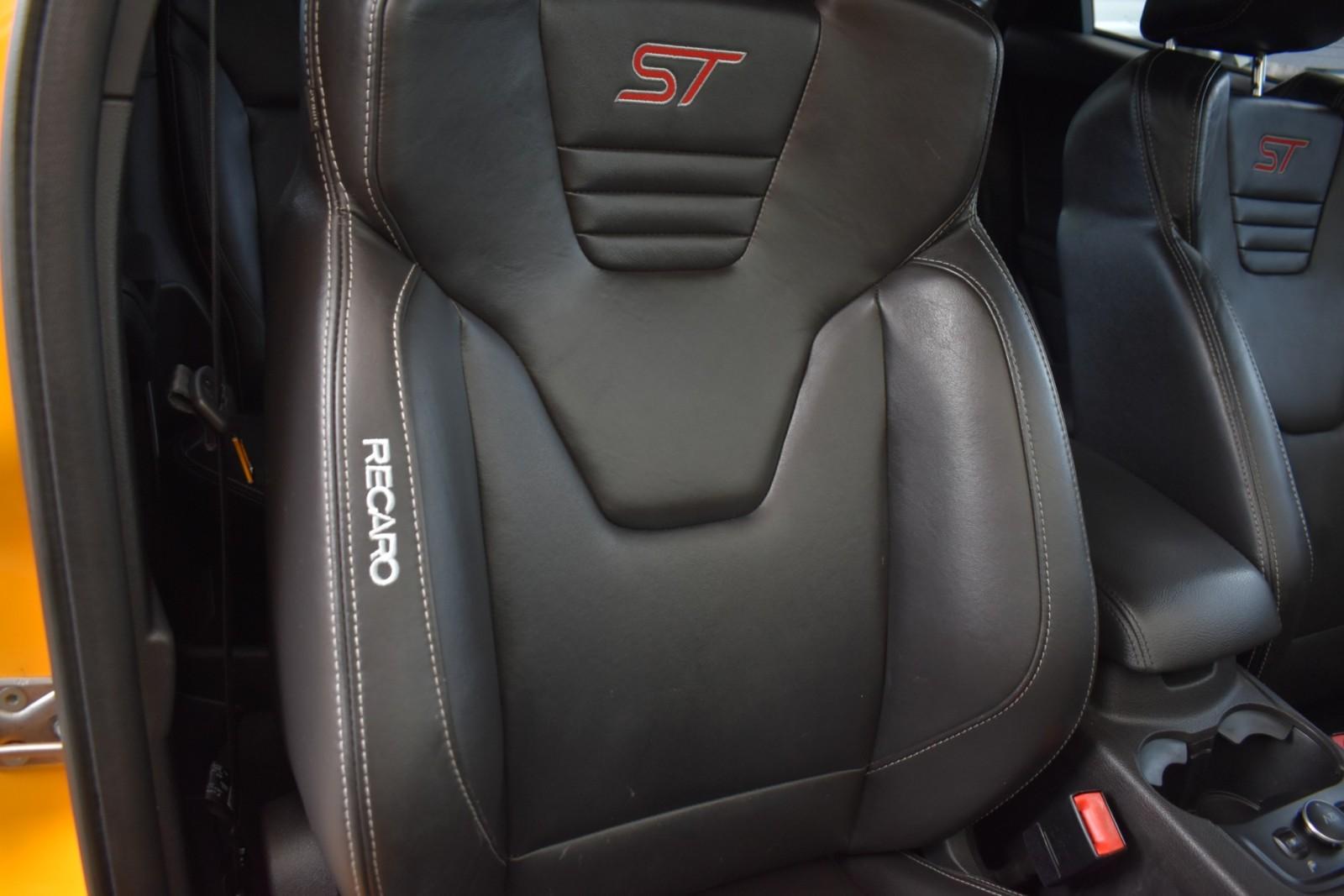 2013 Ford Focus ST photo 38