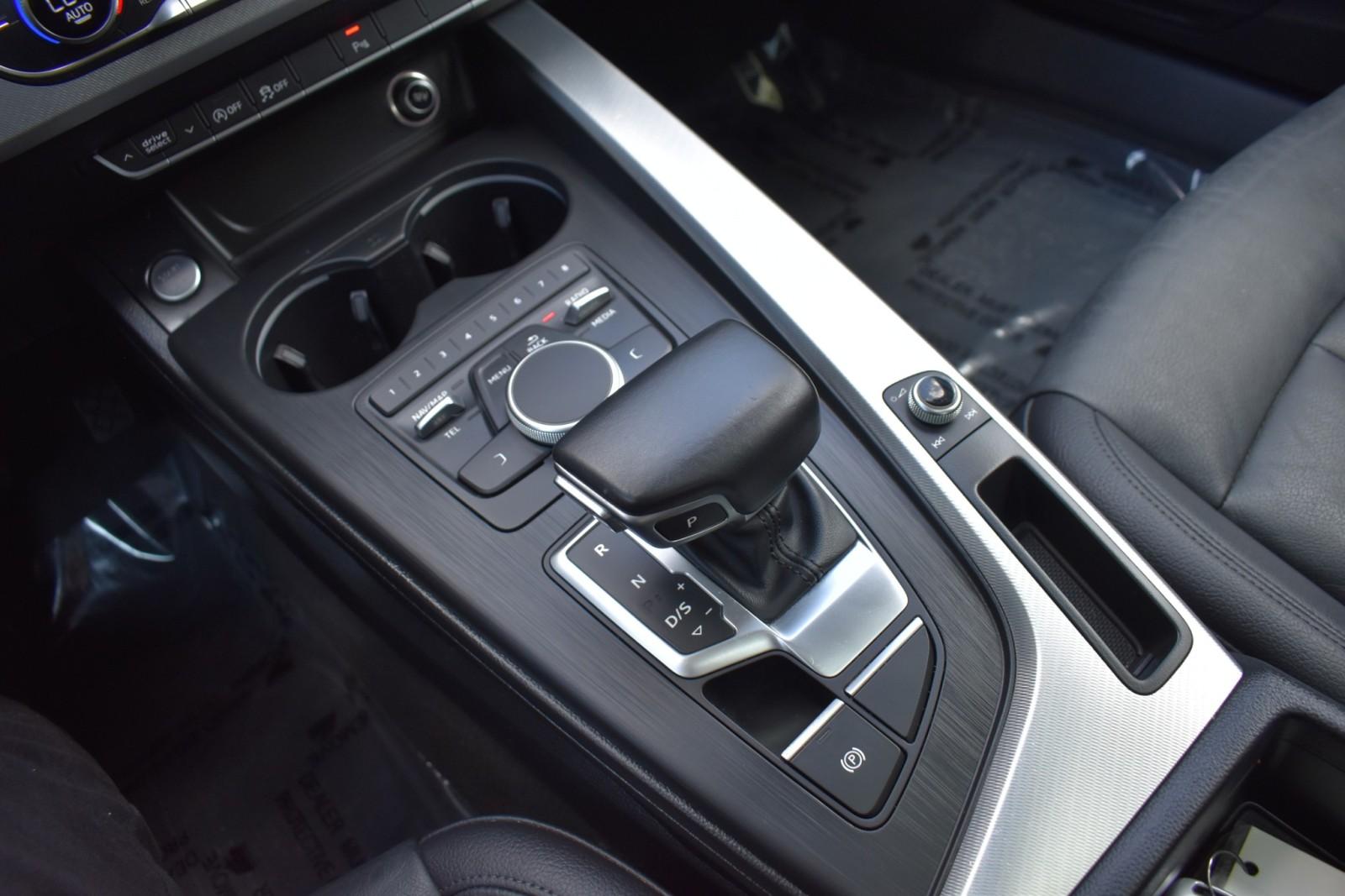 2017 Audi A4 Quattro Premium photo 21