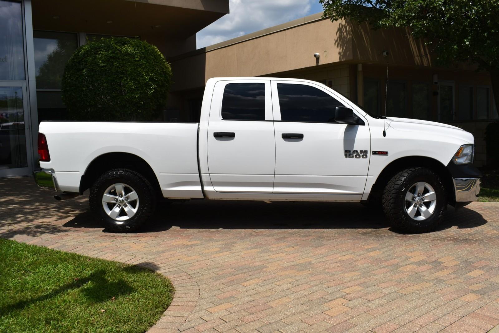 2015 Ram 1500 ST photo 9