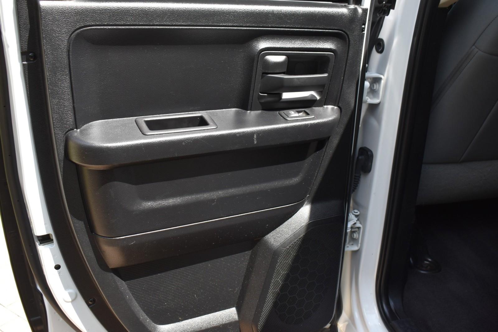 2015 Ram 1500 ST photo 25