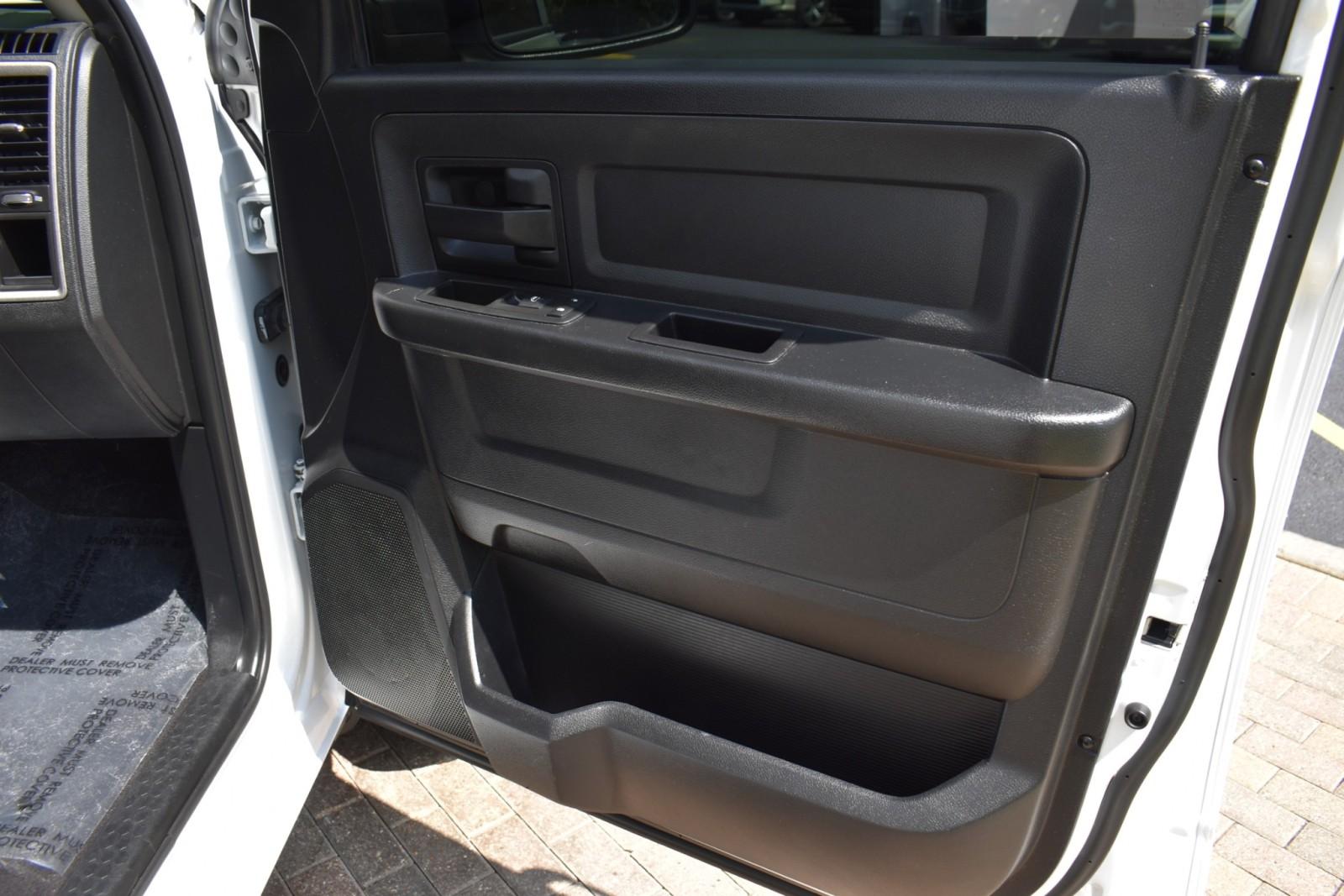 2015 Ram 1500 ST photo 33
