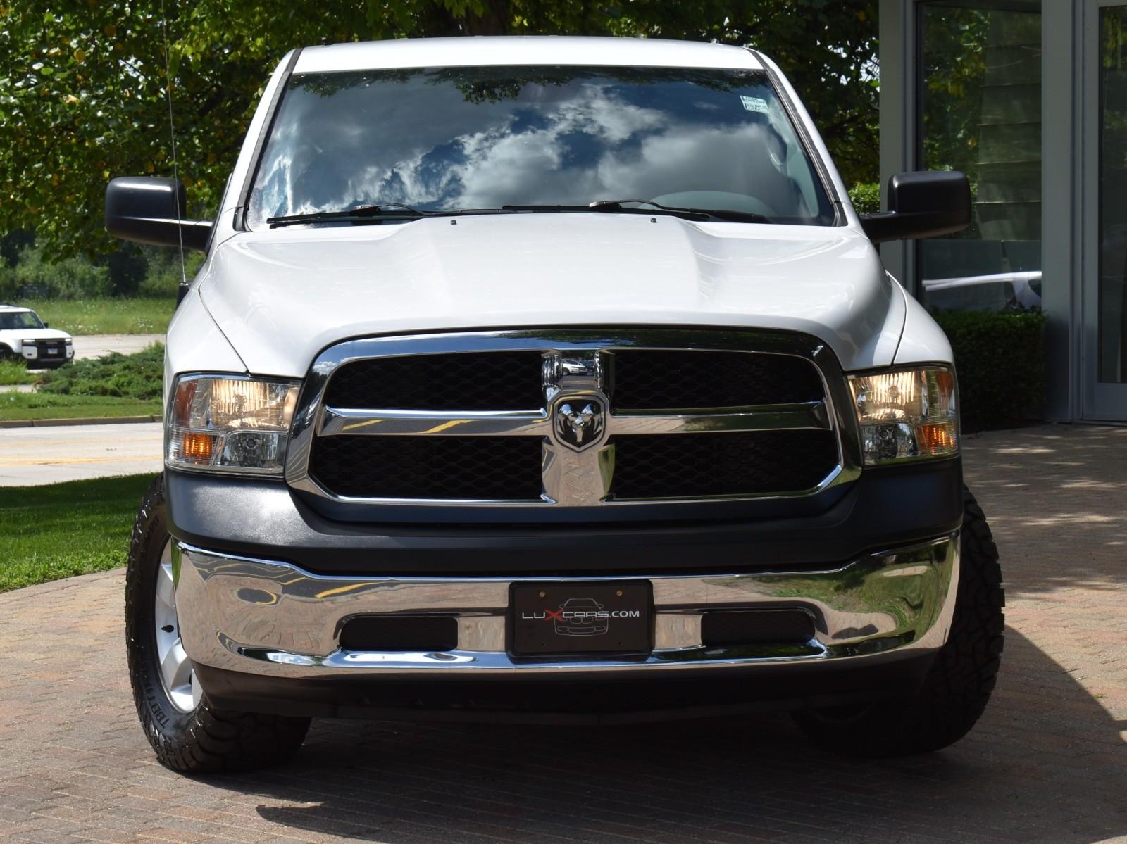 2015 Ram 1500 ST photo 2