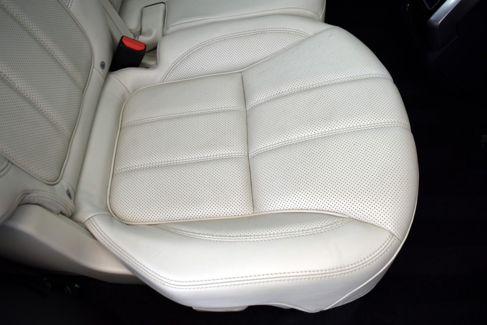 2015 Land Rover Range Rover Sport HSE photo 39