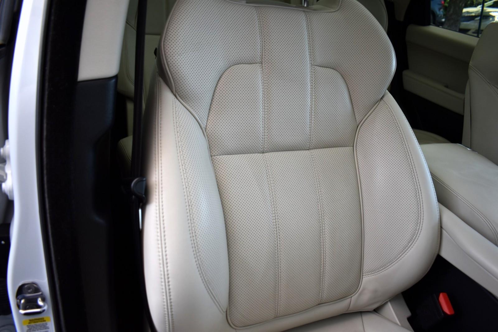 2015 Land Rover Range Rover Sport HSE photo 43