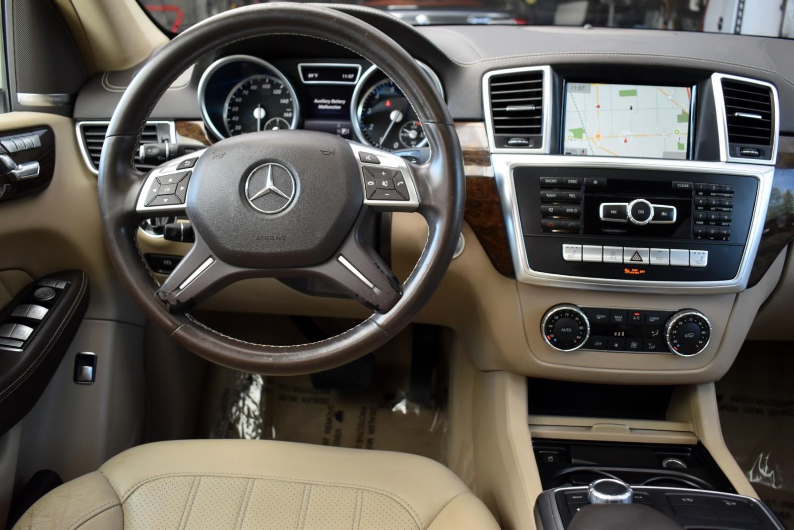 2016 Mercedes Benz GL 450 photo 15