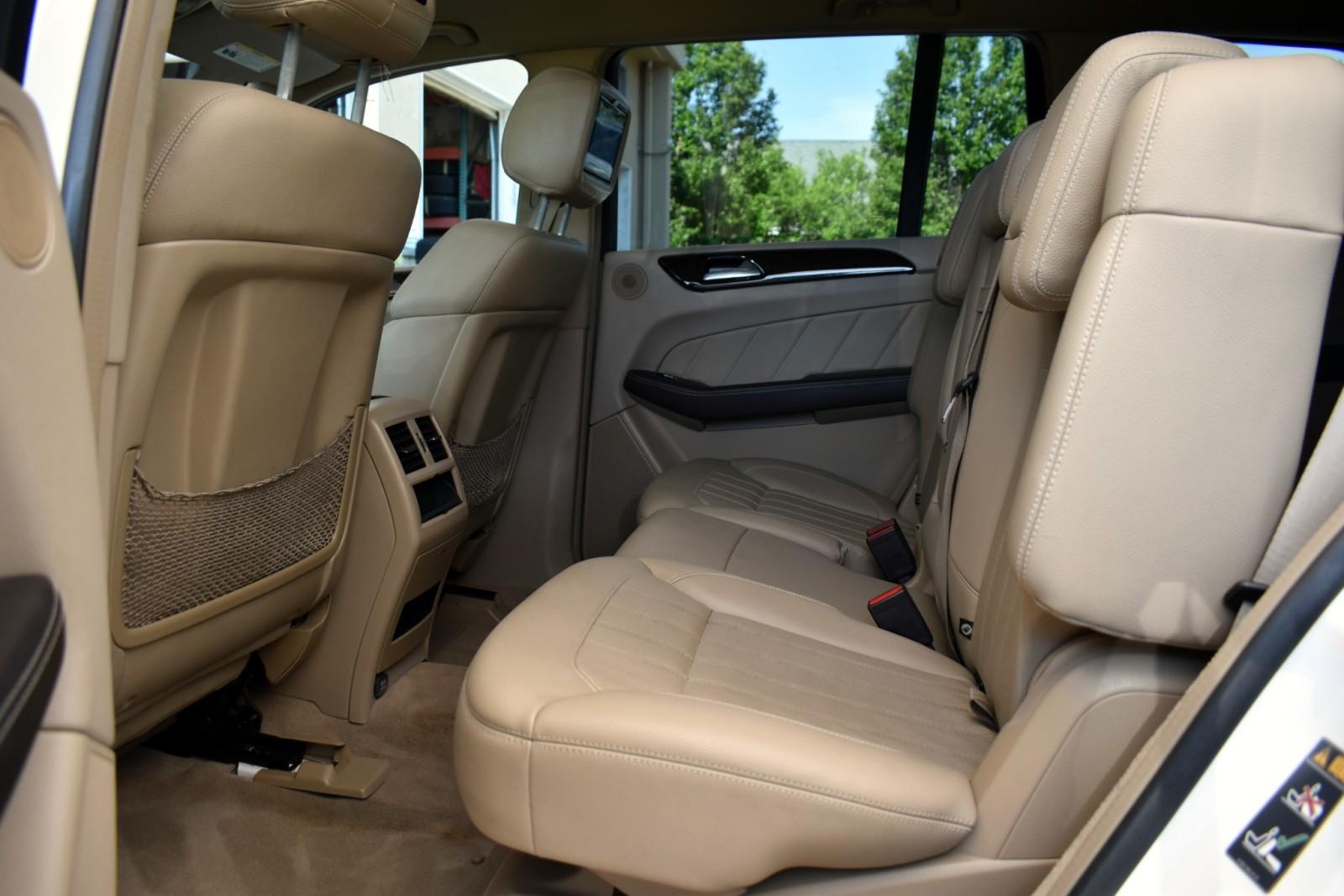 2016 Mercedes Benz GL 450 photo 35