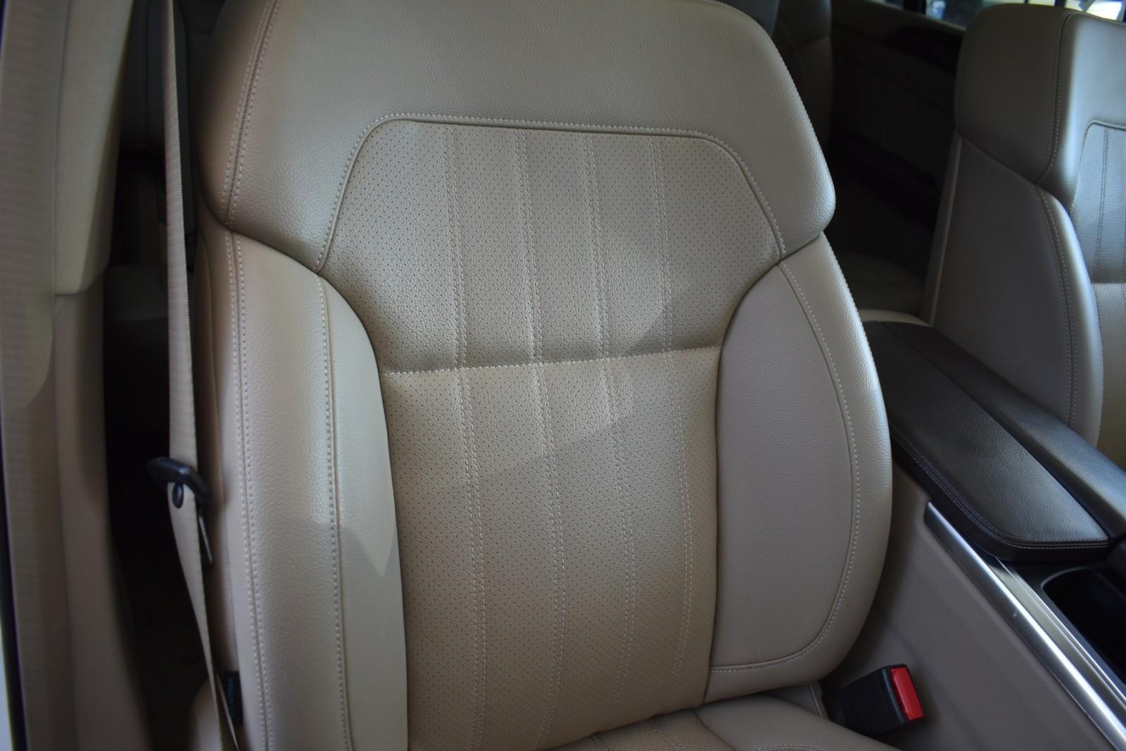 2016 Mercedes Benz GL 450 photo 46