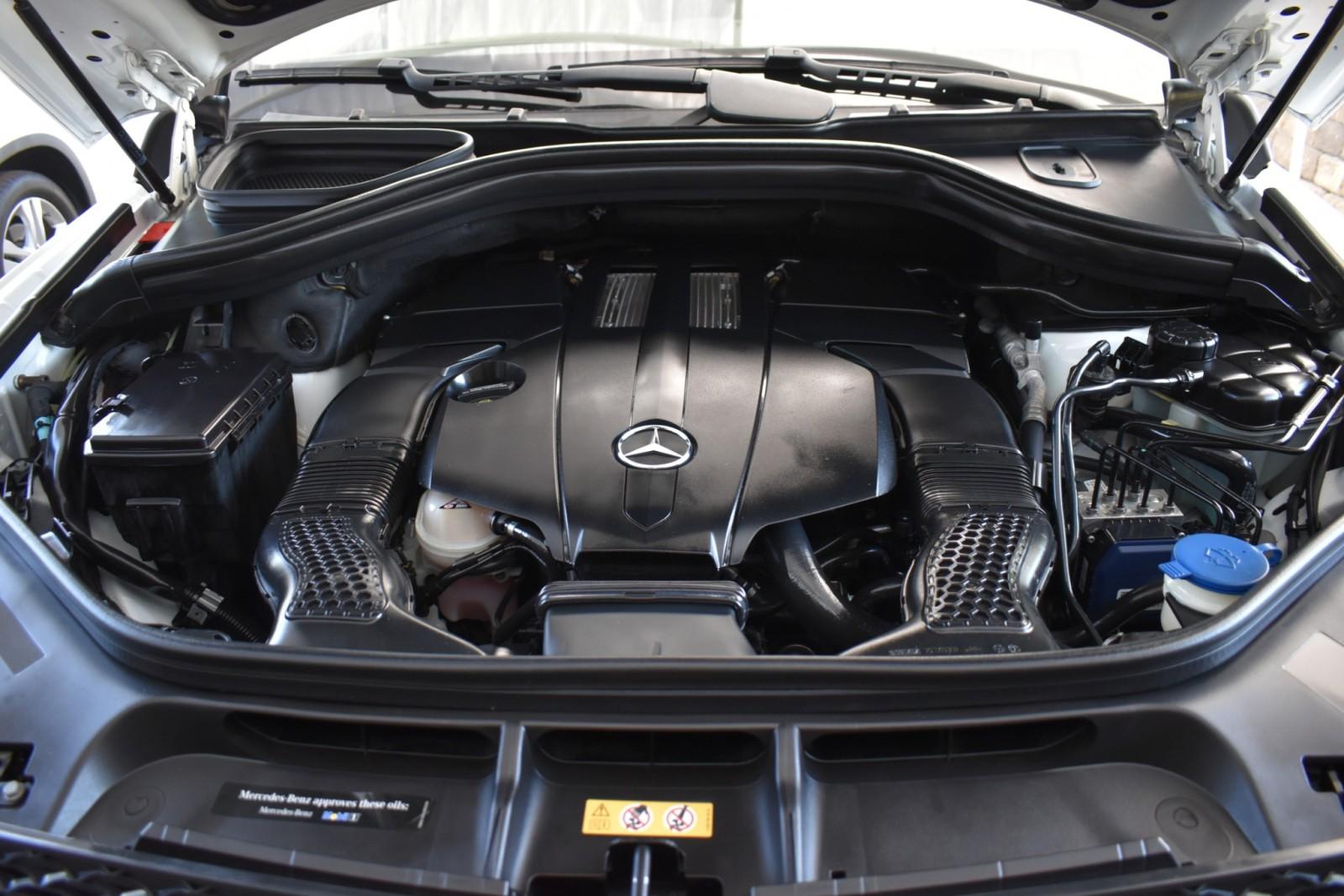 2016 Mercedes Benz GL 450 photo 51