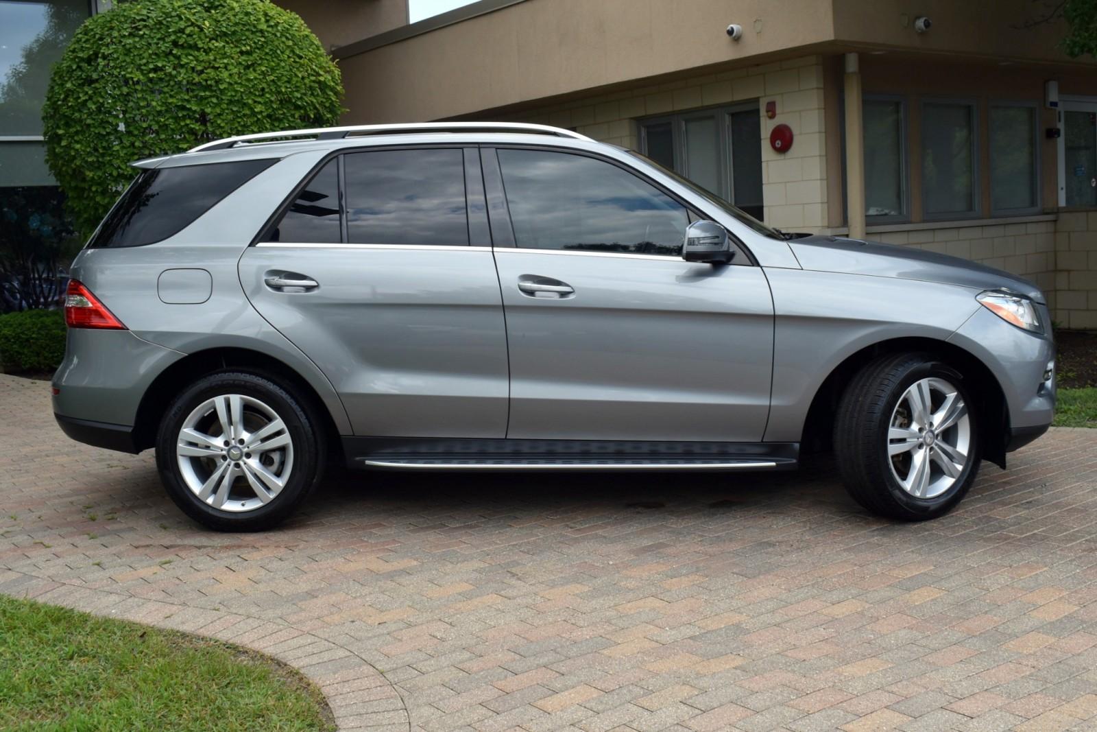 2015 Mercedes Benz ML 350 photo 14