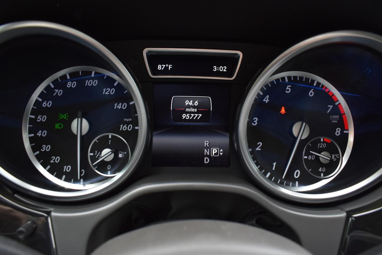 2015 Mercedes Benz ML 350 photo 17