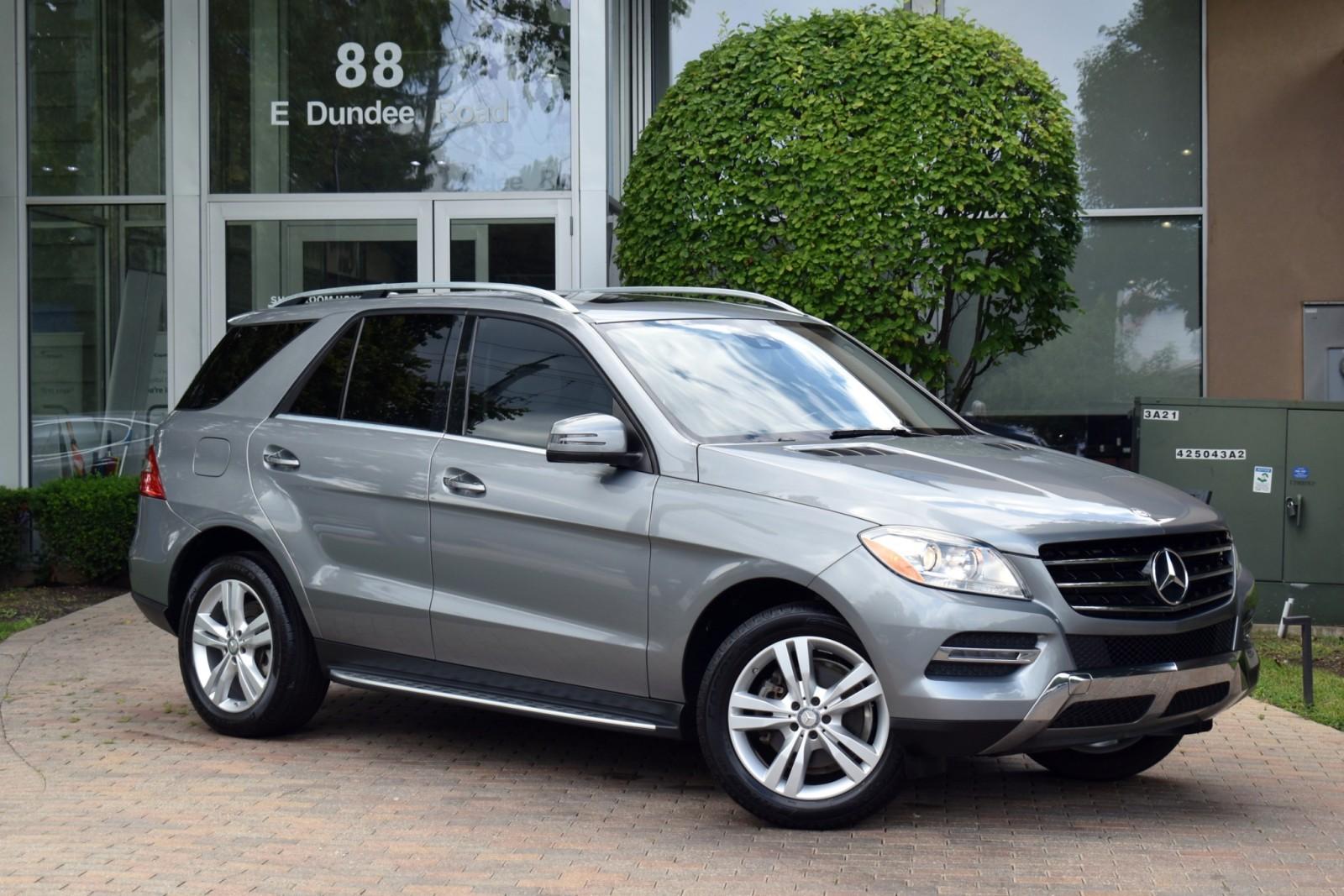 2015 Mercedes Benz ML 350 photo 2
