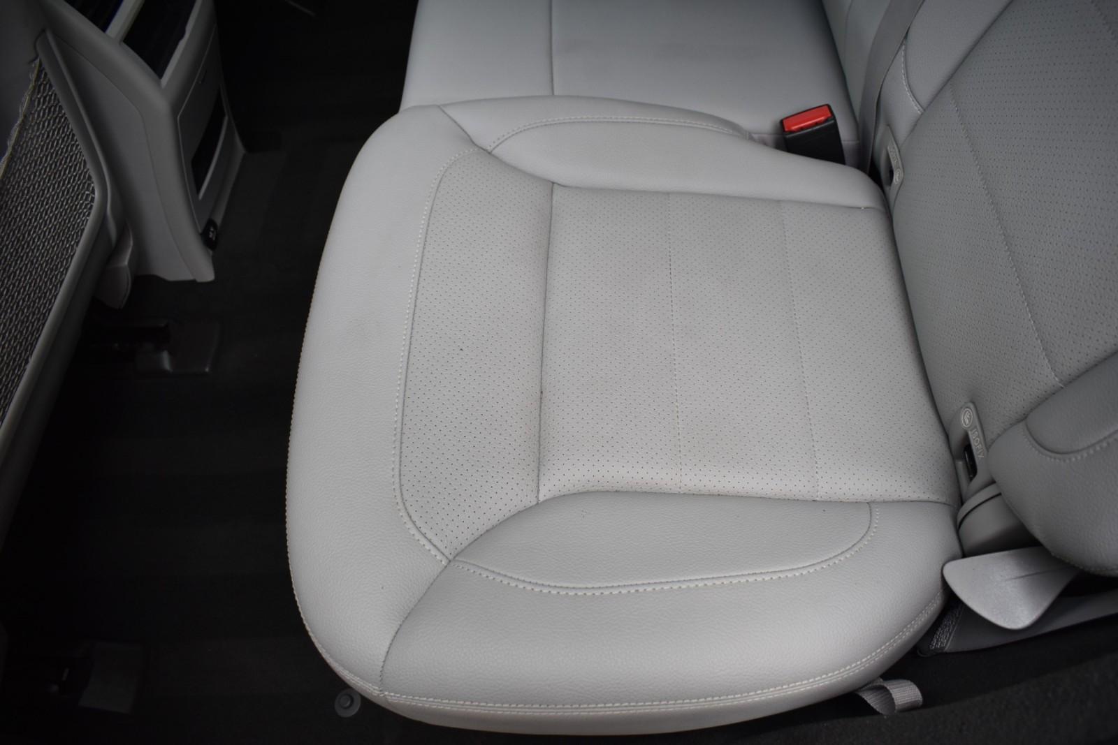 2015 Mercedes Benz ML 350 photo 33