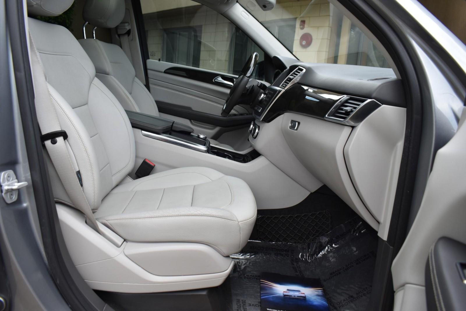 2015 Mercedes Benz ML 350 photo 42