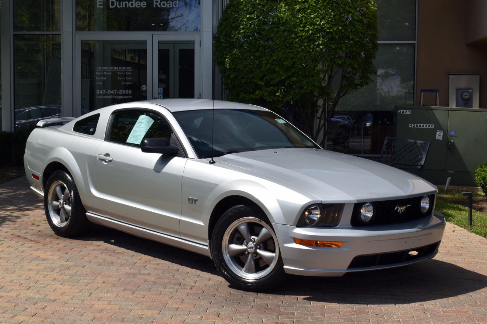 2006 Ford Mustang GT Premium photo 3