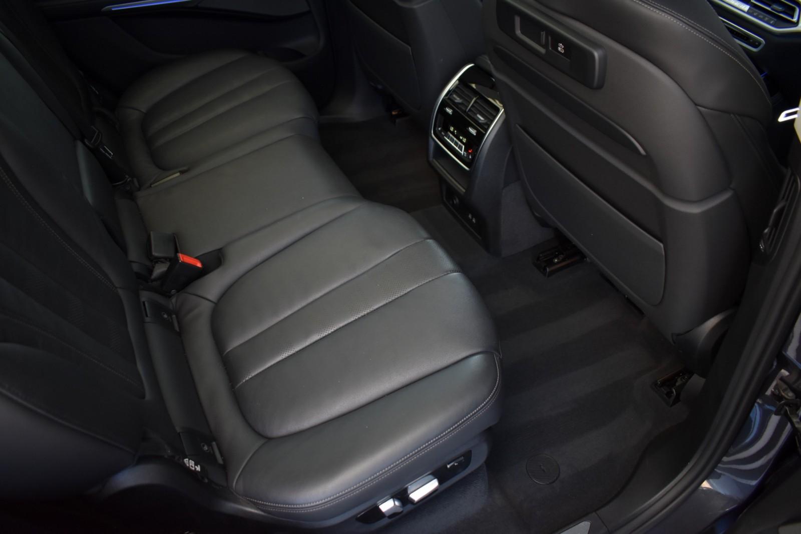 2019 BMW X7 40i - Photo 45