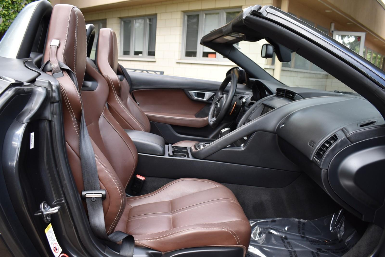 2014 Jaguar F-TYPE S photo 38
