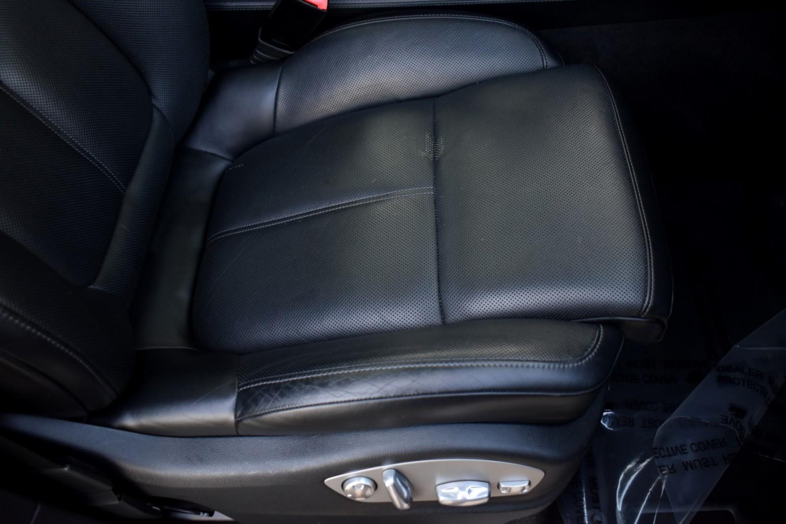 2014 Porsche Cayenne Turbo photo 41
