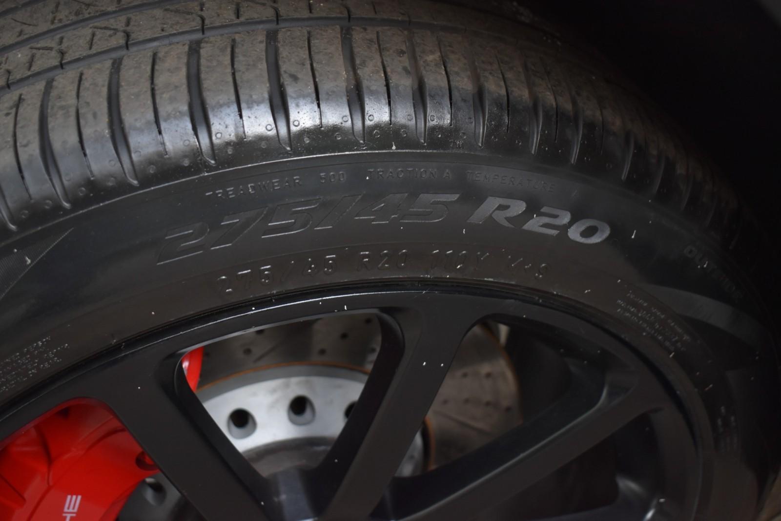 2014 Porsche Cayenne Turbo photo 52