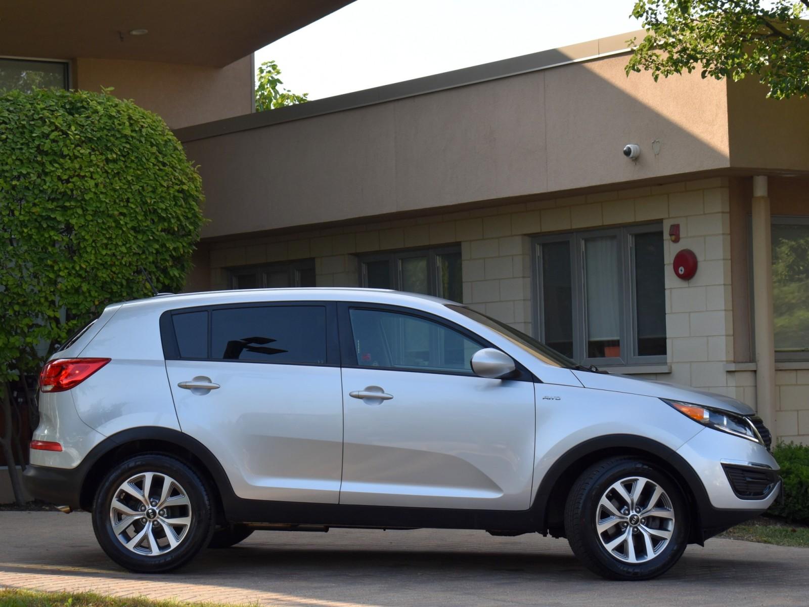 2016 Kia Sportage LX photo 12