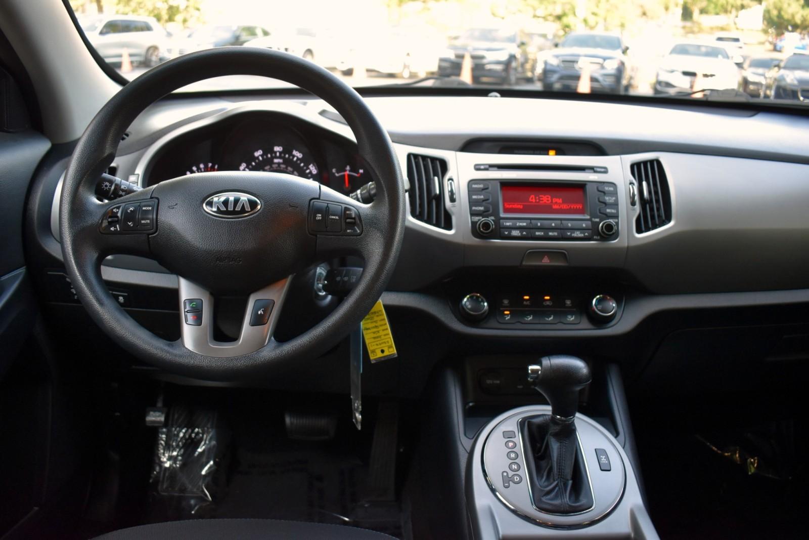 2016 Kia Sportage LX photo 13