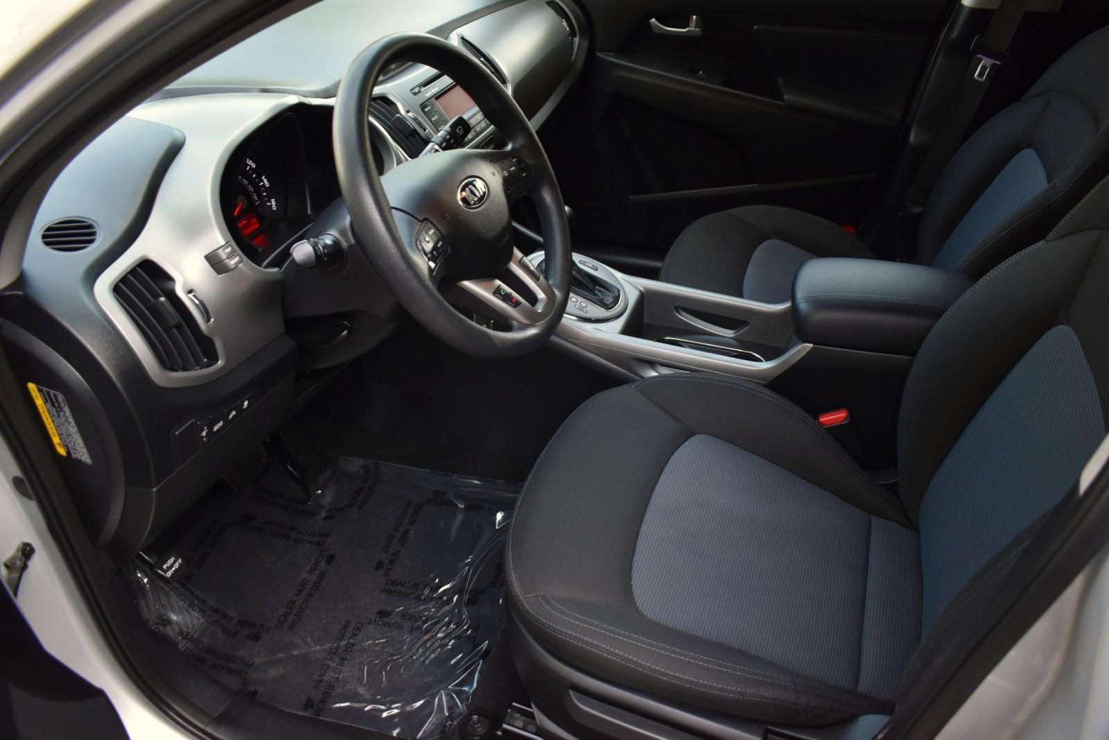 2016 Kia Sportage LX photo 24