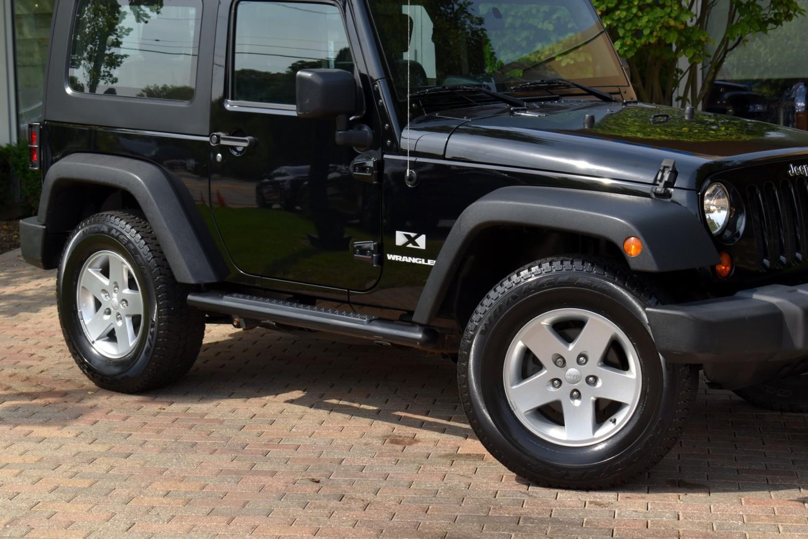 2009 Jeep Wrangler X photo 2