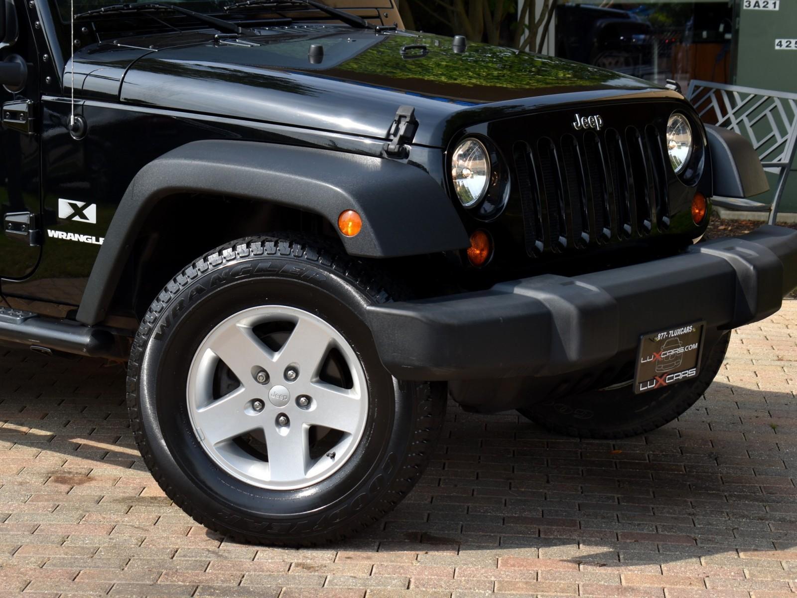 2009 Jeep Wrangler X photo 3