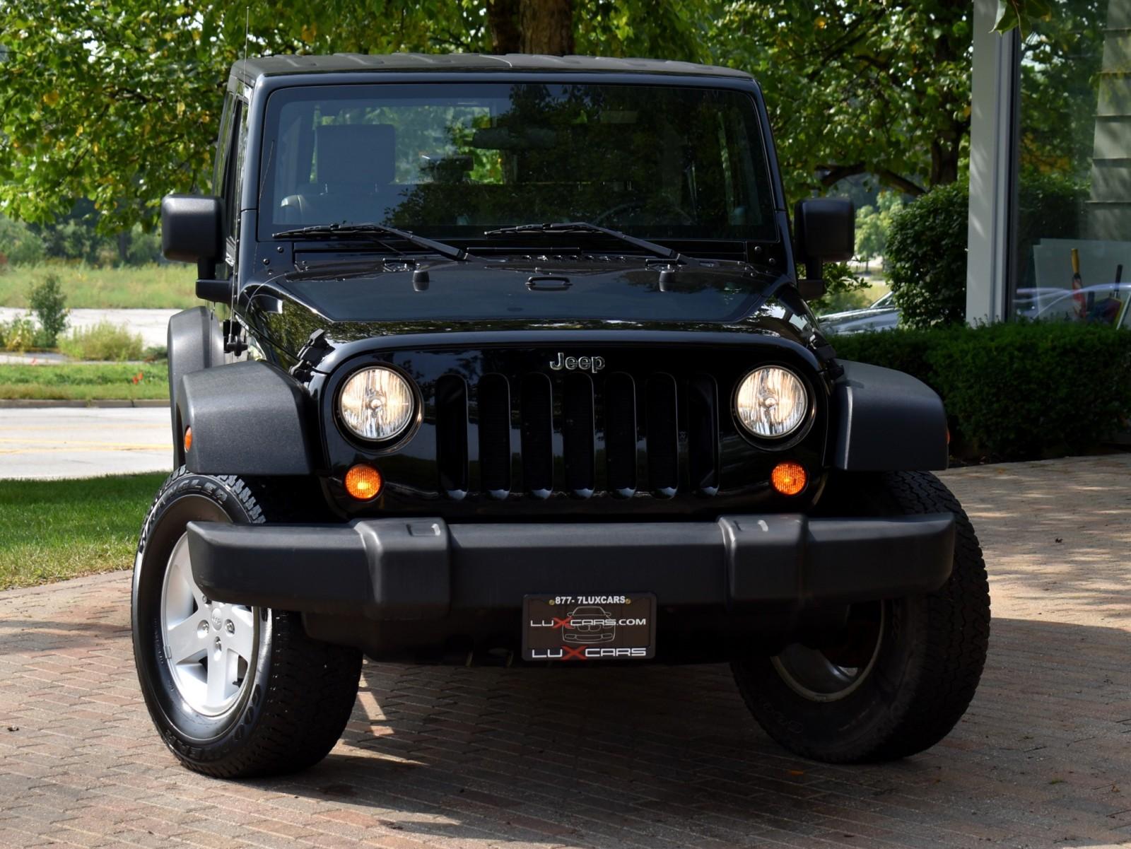 2009 Jeep Wrangler X photo 5