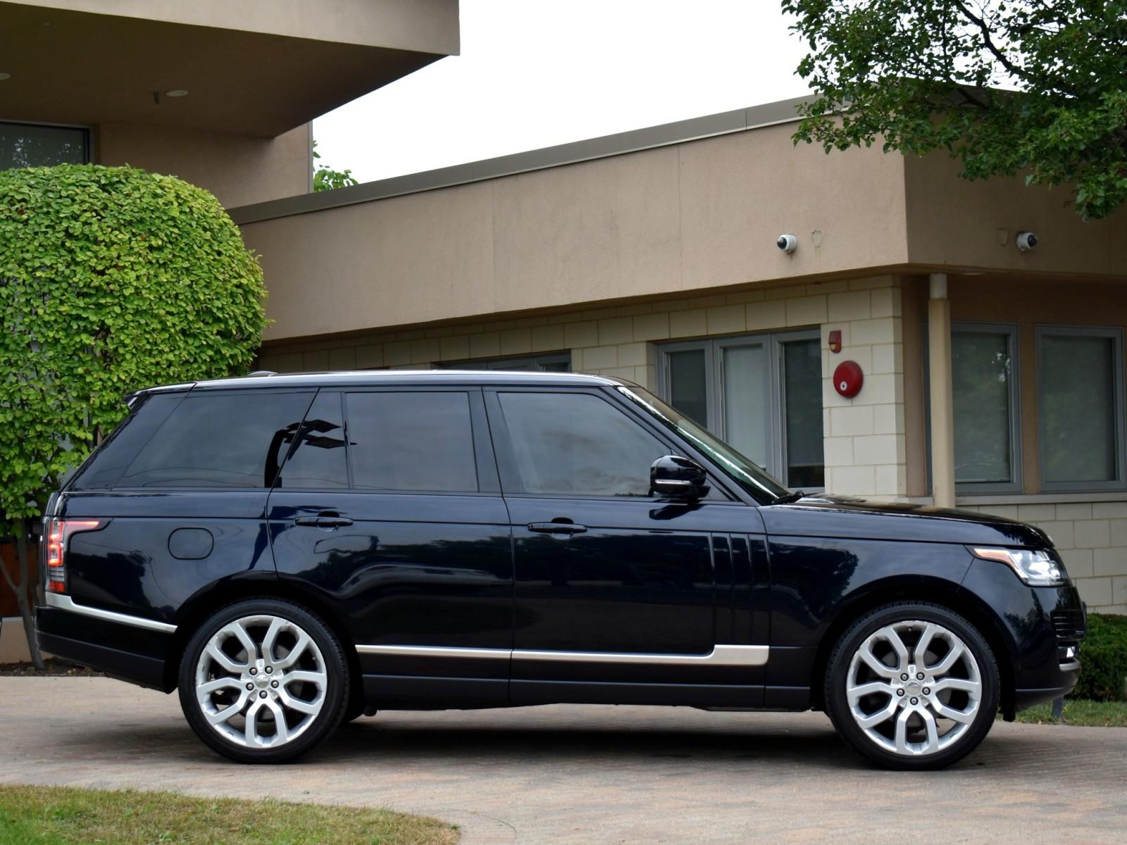 2014 Land Rover Range Rover HSE photo 14