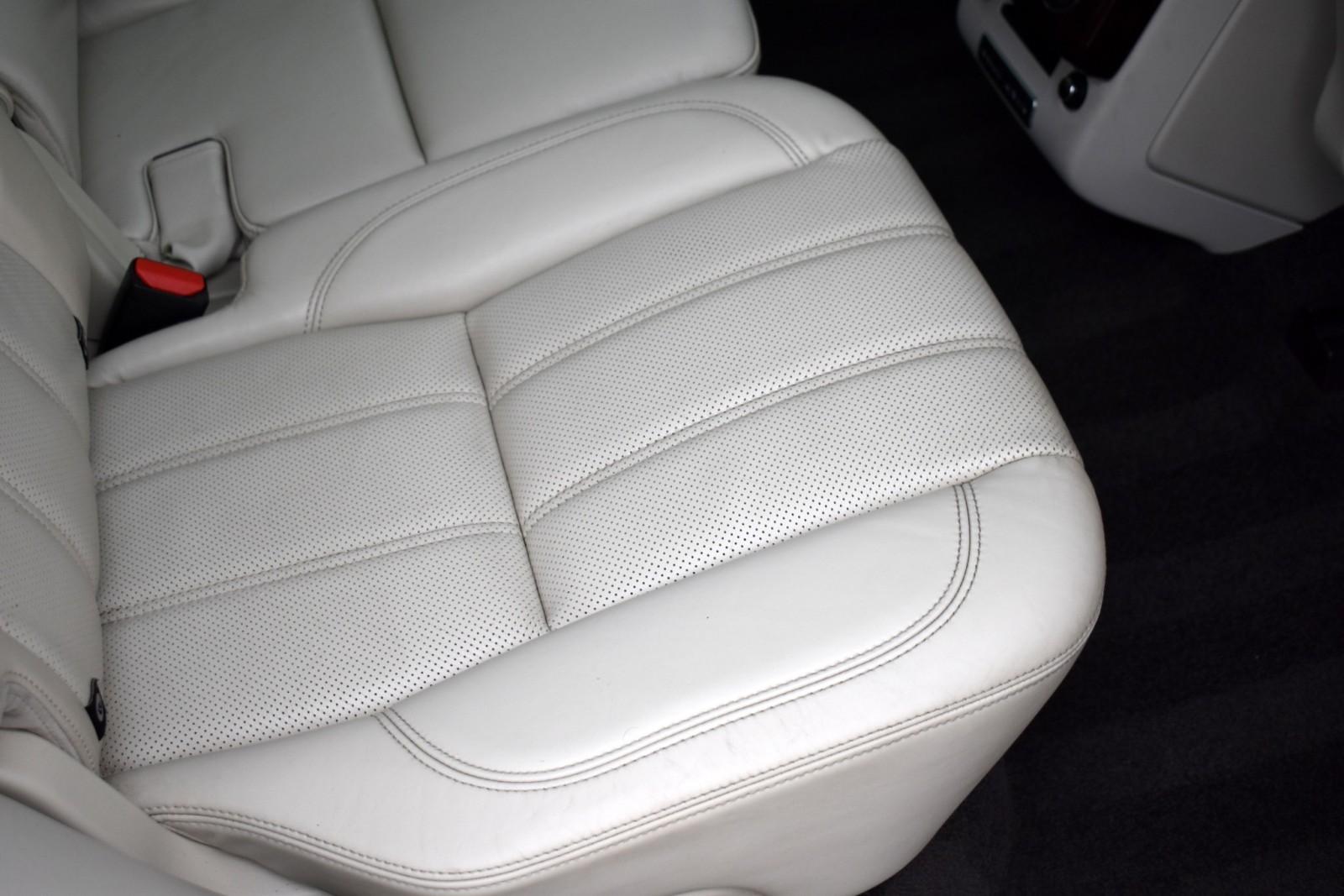 2014 Land Rover Range Rover HSE photo 47